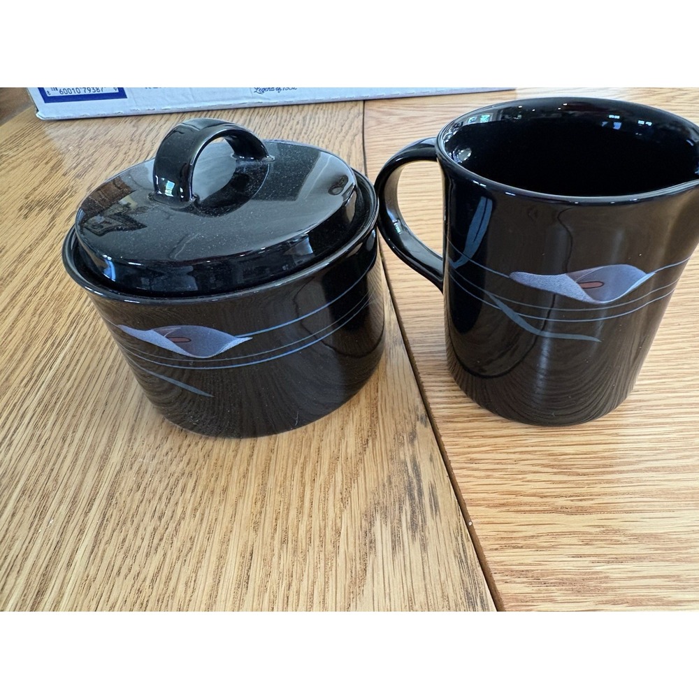 Mikasa Galleria Opus Black Creamer & Lidded Sugar Bowl Set Japan FX701